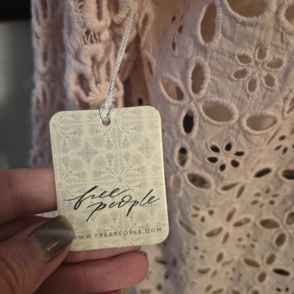 Free People Pink Lace Button-Up Shirt Yesenia Mae Crochet Shacket Large NWT top - Picture 6 of 11